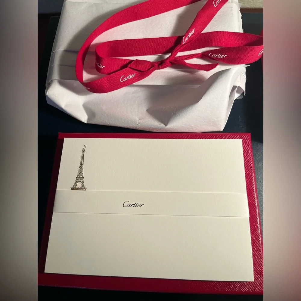Cartier Red and White Stationery Set with Eiffel Tower Motif Never used 💋💋💋💋 - Picture 5 of 8